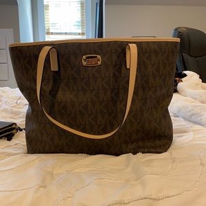 Michael Kors Tote